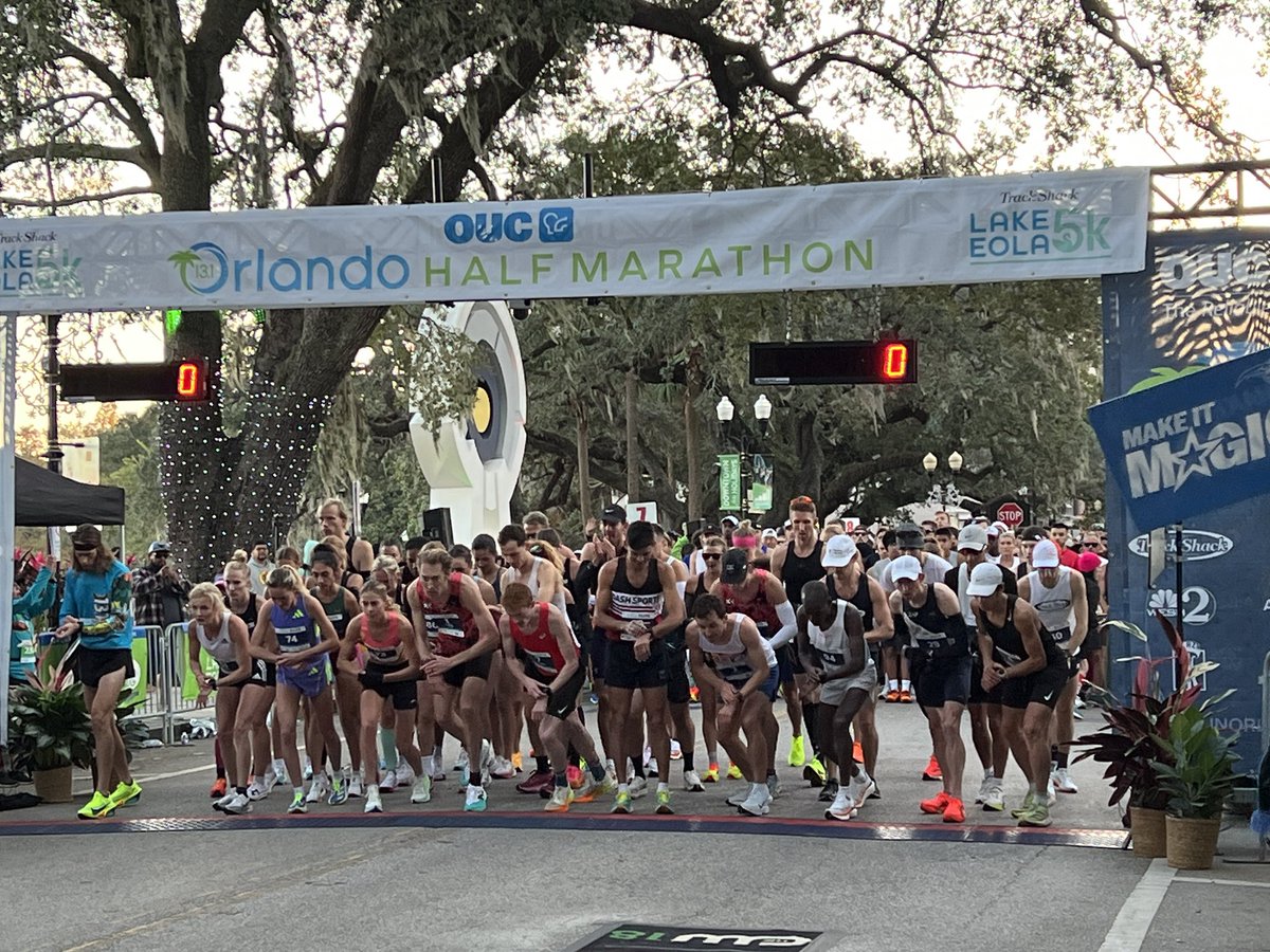 trackshack's tweet photo. And theyβre off! The #OUCHalf Marathon is underway. Good luck to all the runners and participants! @OUCreliableone @citybeautiful https://t.co/ngD6KRqLHj