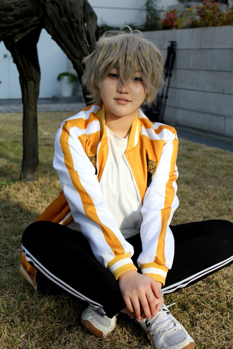 hyuji170's tweet photo. #cosplay #tomiya 
「 Windbreaker」
《兎耳山 丁子》

"みんなで楽しい勝負しよう～！"

📷 - @K0i_Photo https://t.co/KvnvOZkNBr