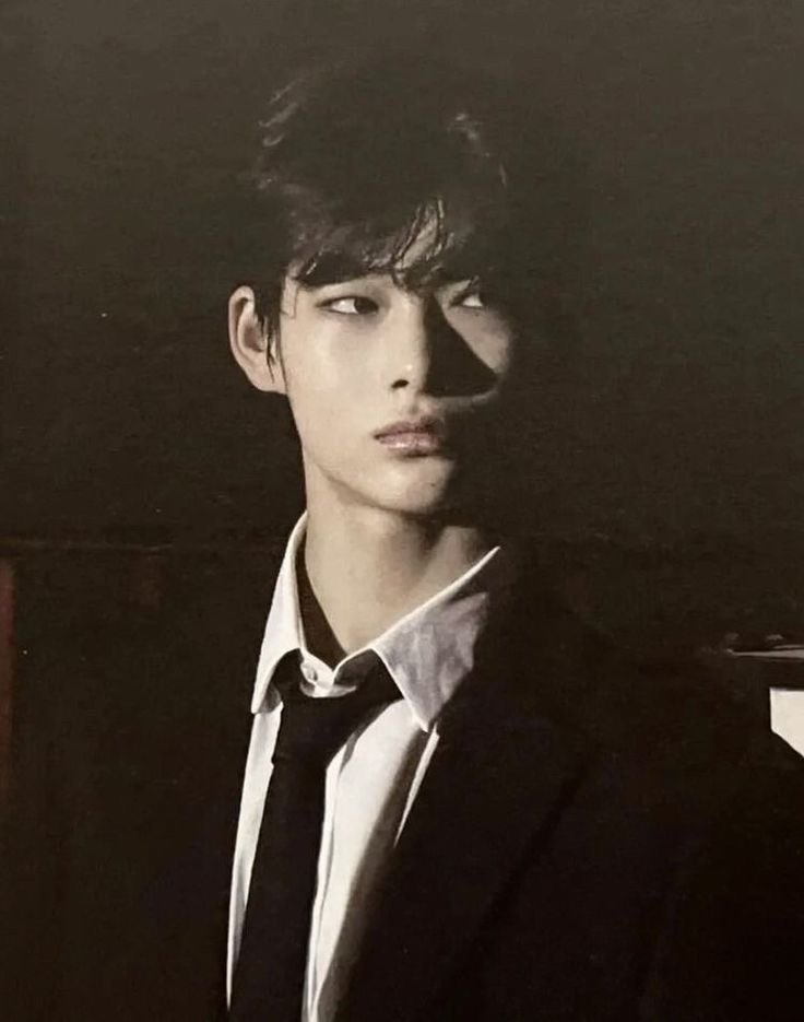 nikishourly's tweet photo. #NI_KI #니키 #ニキ https://t.co/mA7tlsjRu4