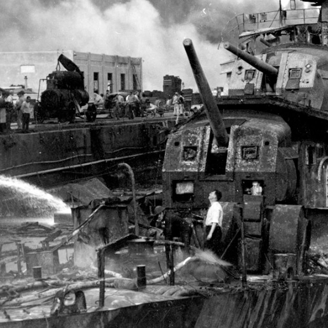 Covered in oil, a diver continues to work among the wreckages after the attack at Pearl Harbor. May we never forget those who pushed their bodies to the limit to save as many as they could.

#PearlHarbor
