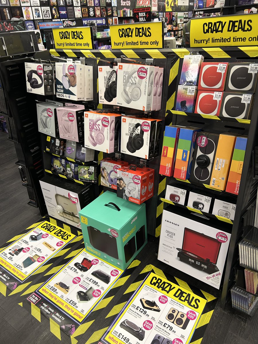 hmvSunderland's tweet photo. #hmvcrazydeals continue in store with big offers on tech ‼️ #hmv #hmvsunderland https://t.co/kg43sL0zJO