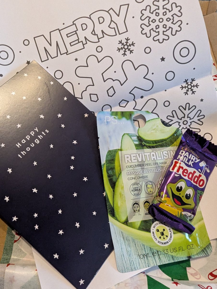 Blown away by this lovely #KindnessByPost delivery! Thank you Pam from West Sussex! And, indeed, who doesn't love a Freddo?? 🐸 <a href="/MHC_UK/">MHC_UK</a>