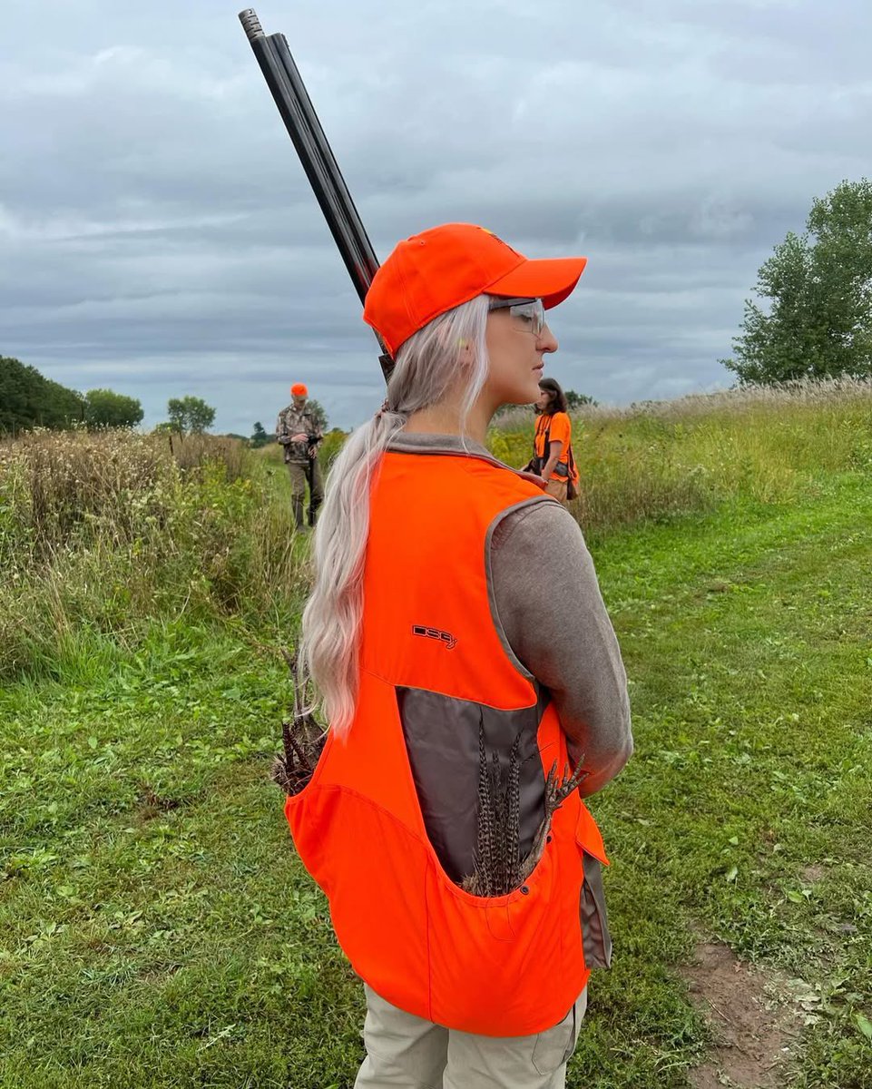 I know sometimes shopping online for clothes can be hard and picking the correct size can be a gamble.