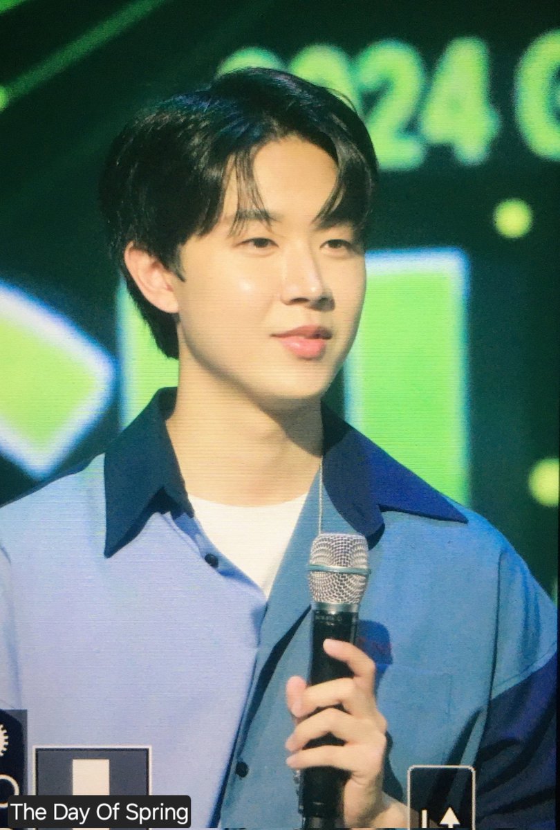 TheDayOfSpring's tweet photo. 241207
웃는 모습 너무 좋아

#골든차일드 #김동현 #동현 #GoldenChild #Kimdonghyun #Donghyun #국민아덜 #GNCD
@GoldenChild https://t.co/NyphiSFvuS