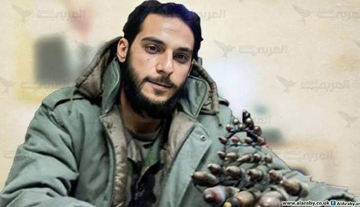 restitutorII's tweet image. 🇸🇾
Syrie: L'opposition syrienne met à prix la tête d'Amjad Youssouf, officier de la branche 227 du renseignement militaire de l'armée syrienne, cette personne a tué près de 300 civils lors du massacre de Tadamon en 2013 et il est accusé d'avoir violé de nombreuses femmes à Damas.