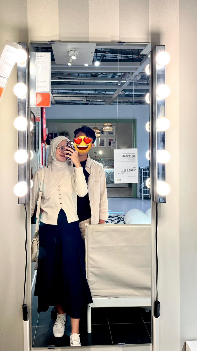 chupaaacips's tweet photo. @womanfeeds_id iniiii nderrr semua bahannya adem pol🤗 https://t.co/6bYPJuCxhe