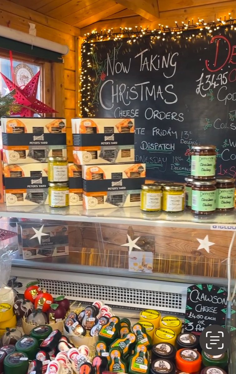 TheCheeseHut1's tweet photo. There is still time to come down today &amp; select your #festive #Christmas #Cheese If you can brave the weather we will be open till 4pm today maybe come &amp; try something new as well! #supportlocal #Buylocal #Supportindependantbusinesses https://t.co/7LNDR8QHmC