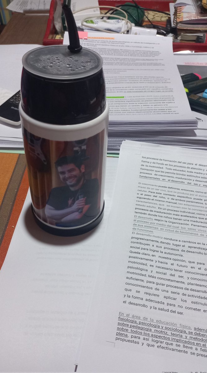 MaguiMeri1's tweet photo. Vamos con esa cábala! 
#MateEstopero
#ExámenesFinales
@estopaoficial https://t.co/OvD62XiilN