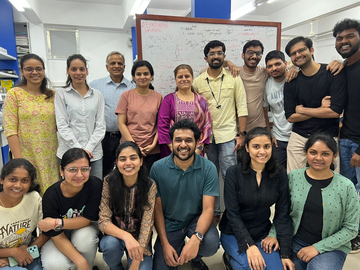 hiv_lab's tweet photo. Today, at HIV-AIDS lab we had the privilege to invite one of the most lively people, @TapasyaKaul Rajaram. She is one of many 'people living with HIV'. She shared her inspiring story of battles and acceptance. https://t.co/x5Er5u1VYQ