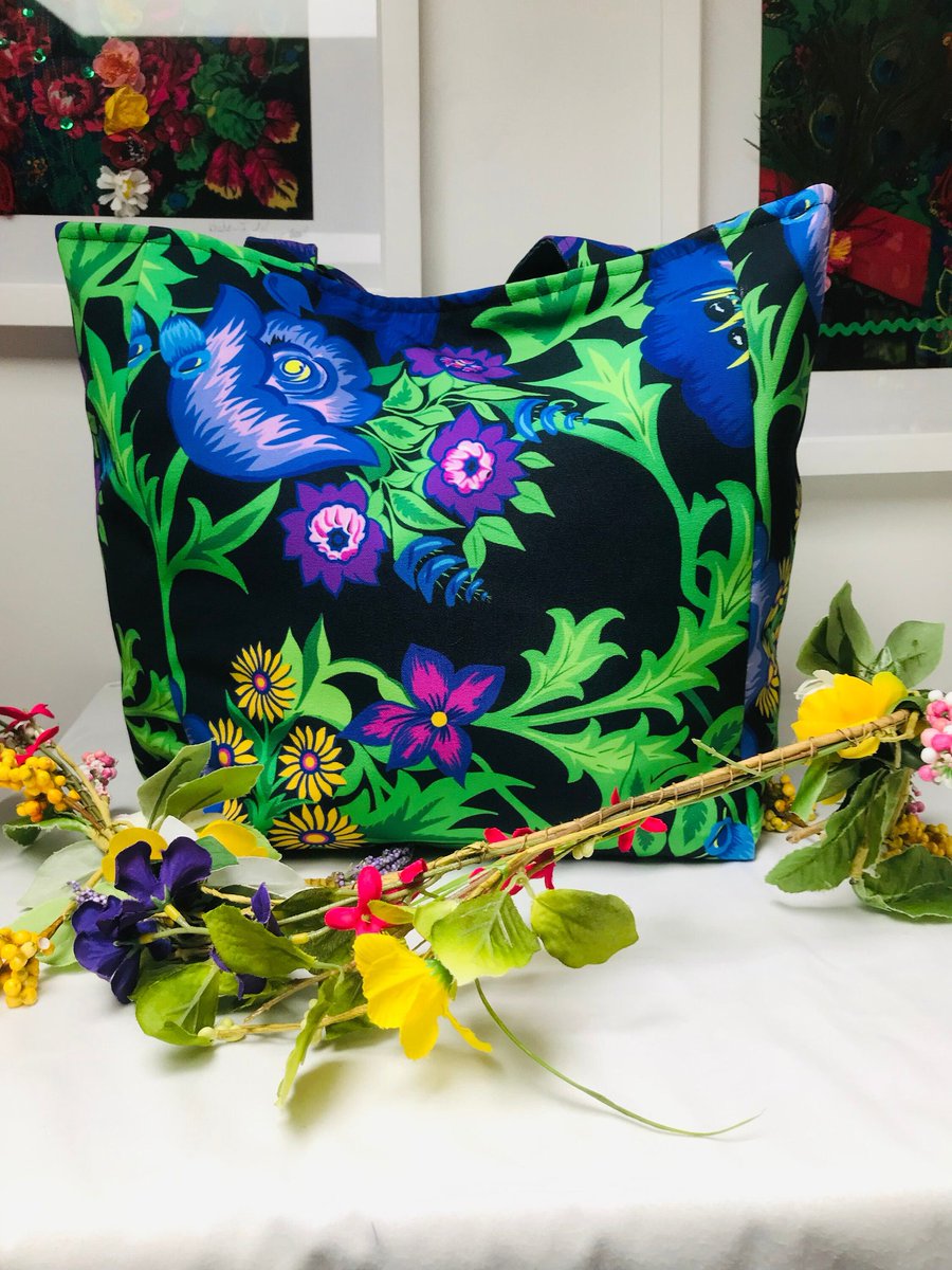 If you're after seasonal gifts, or just treating yourself, please support our fabulous stallholders who would have been at the Fair. Find links via the MRWF website: millroadwinterfair.org/stalls/
Click on an area, then a name/image. They'd appreciate your support. #MillRoad #shoplocal