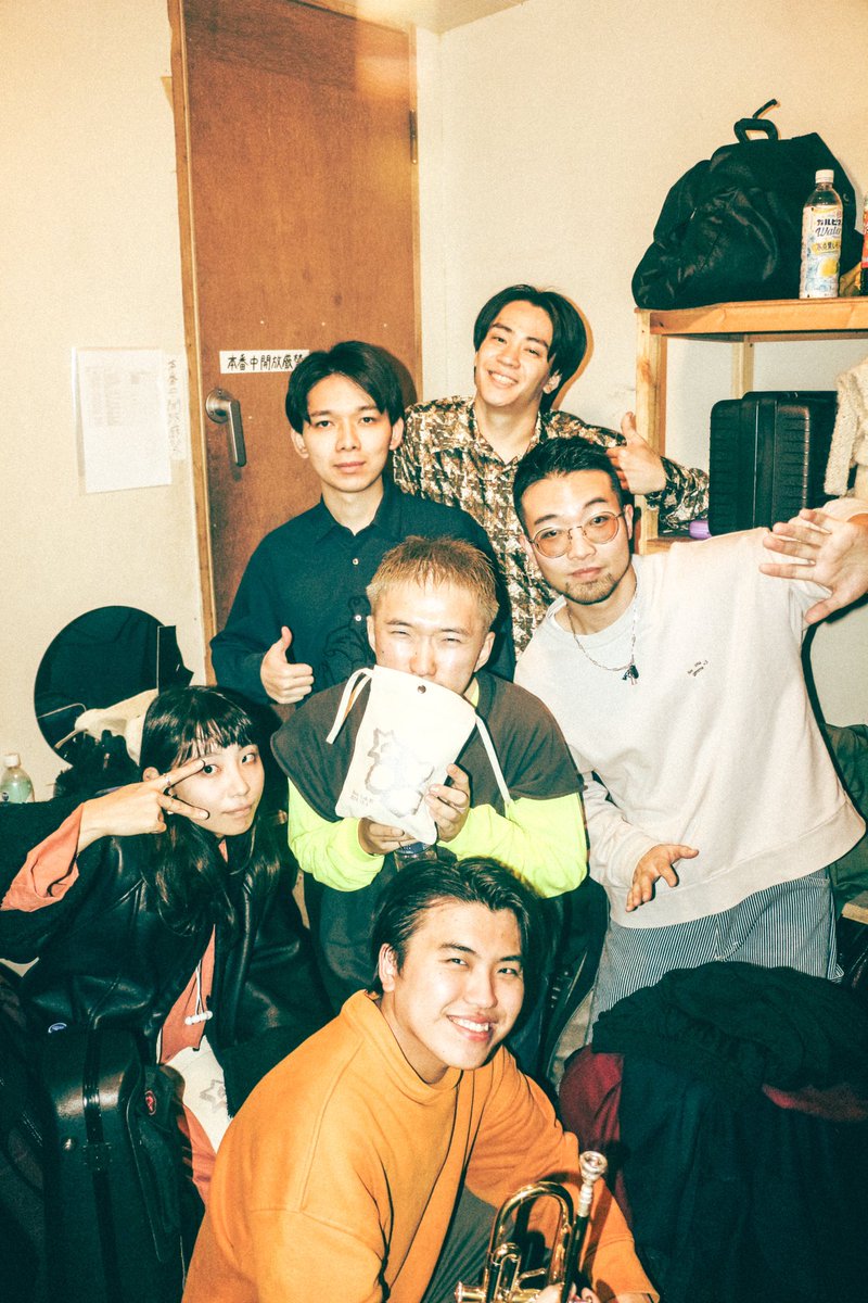 namiuchi_lab's tweet photo. - Live Photo -
2024/12/03
『Open Lab. #2 』
@ 下北沢近道

Namiuchi Lab. 企画ライブでは、トランペット入りの特別編成でお届けでした！
🎺@miyo_kappa 

📸@9_171__ https://t.co/bszXTm6KGP