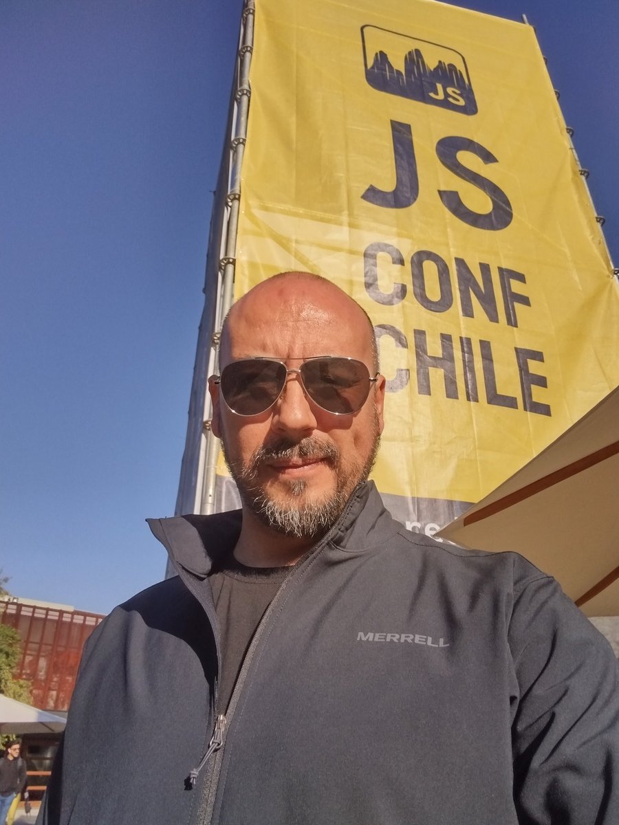 jjara_wys's tweet image. #jsconfcl @jsconfcl