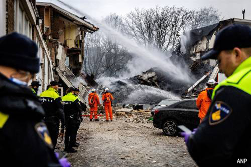 Politie zoekt auto na explosie in Den Haag