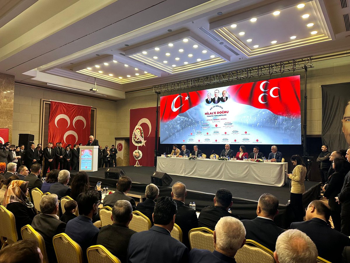 🔹 Hilal’e Doğru Türkiye 

🔹Genel Başkan Yardımcımız Sayın Semih Yalçın başkanlığında Antalya Milletvekillerimiz Abdurrahman Başkan, Hilmi Durgun, İl Başkanımız Onur Temel, İl Ocak Başkanımız ve partililerimizin yoğun katılımıyla Antalya’da başlayan ‘’Bir ve Birlikte Hilal’e