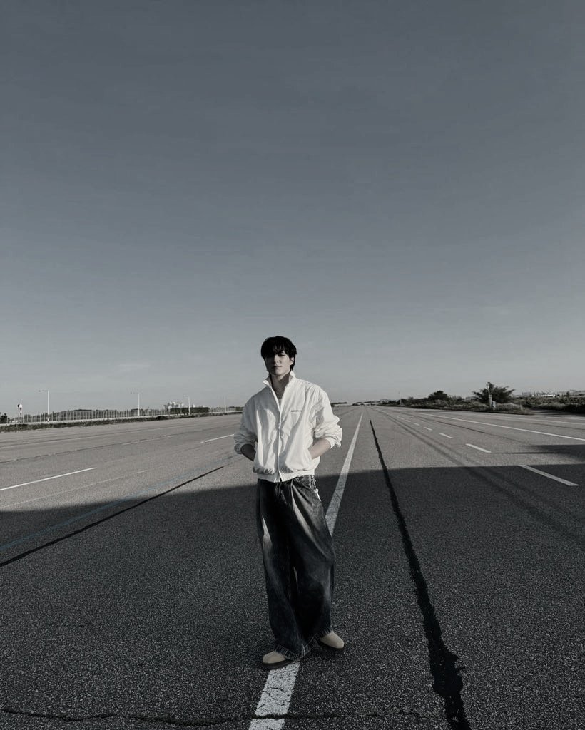 ofAntonn's tweet photo. runways: the threshold where dreams take flight and stories land. https://t.co/WGww6iAy4K