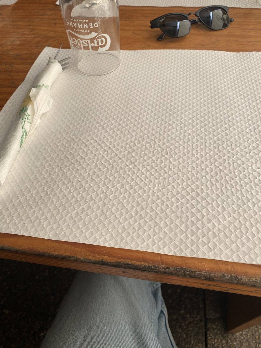 Entrei numa tasca e meterem isto em cima da mesa, vou comer como um rei