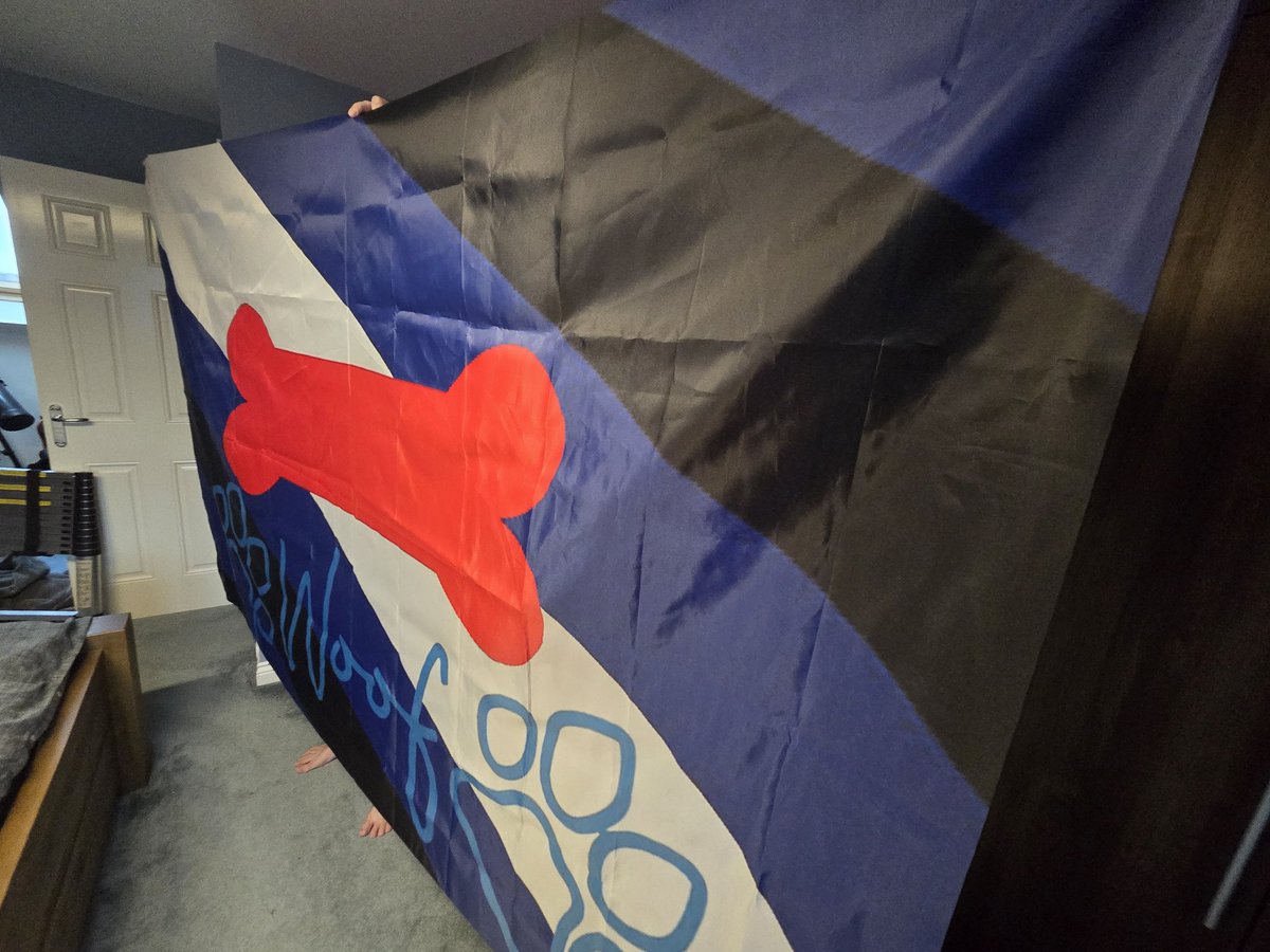WoofThepup's tweet photo. Hmmm something tells me WOOFS handler got his measurements out a little. I know his used to something BIG just not quite this big.. lovely thought though 🫶🫶🫶 #bigbone #pupflag https://t.co/2hfduI3Xrc