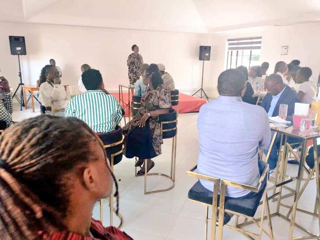 peopletheatre1's tweet photo. Yesterday our @Nafasicreatives performed in an event at @thekhrc. Our performance tackled on the important role of arts and Culture using technology in shaping sustainable civil spaces. #Theatre4Change 
@PENKenya @AfricansRising @IJMKenya  @FordFoundation @Pawa254 https://t.co/WJMMynsOAj