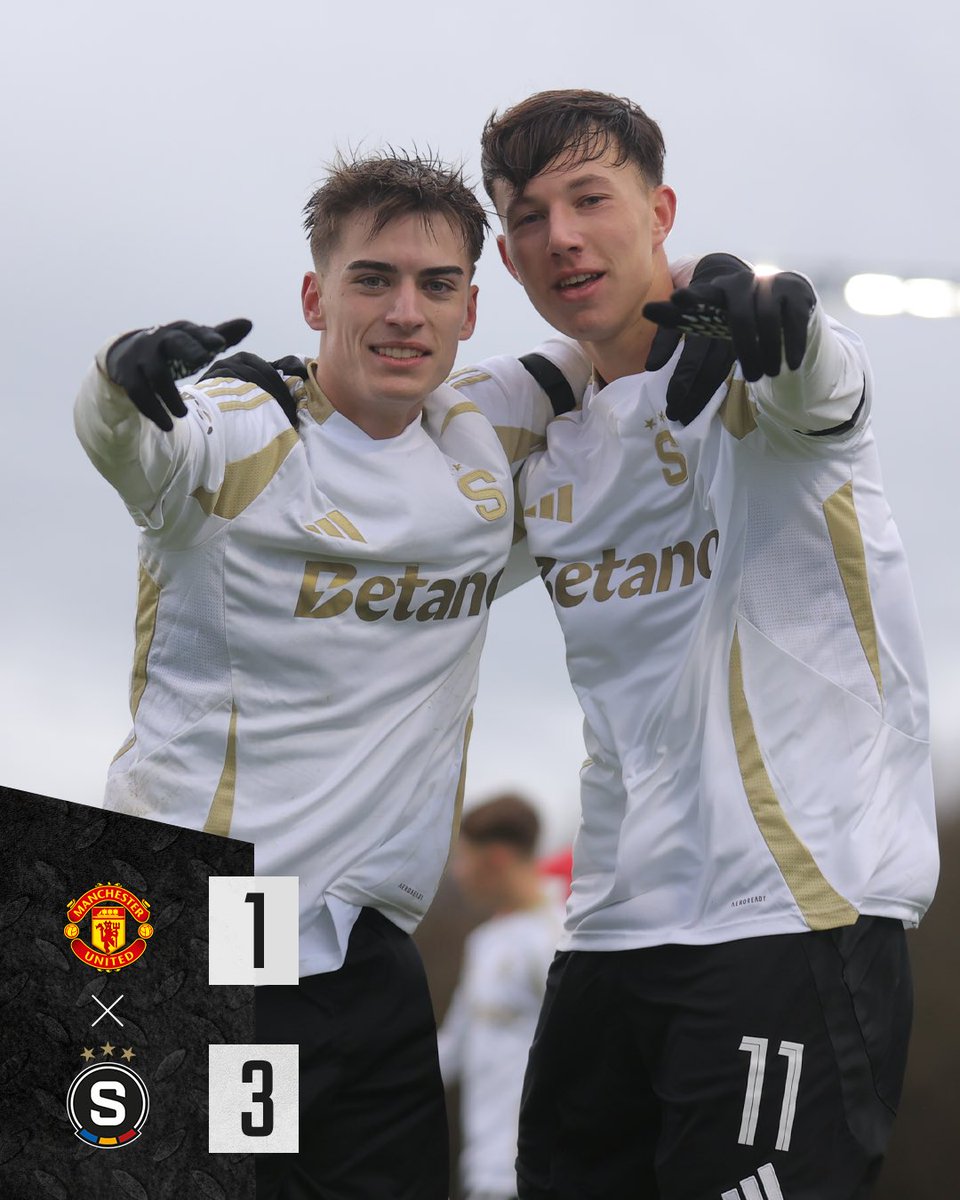 ACSparta_CZ's tweet image. 🅱️-TÝM | POLOČAS ⏳ 

Domácí vedli díky brzké brance Ethana Wheatleyho 1:0, v závěru poločasu jsme ale během tří minut díky dvěma brankám Hynka Hrušky a trefě Radka Šilera zápas otočili, a do poločasové přestávky tak jdeme s dvougólovým náskokem. #acspartaB | #PLIC