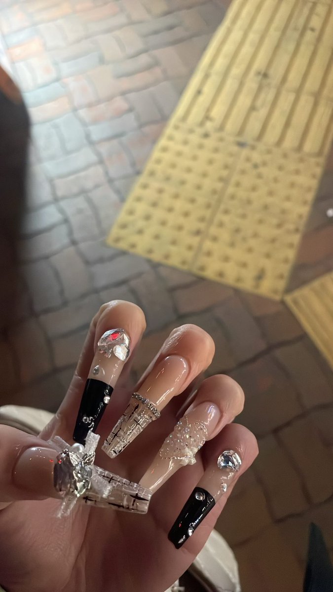 스마일 tweet media