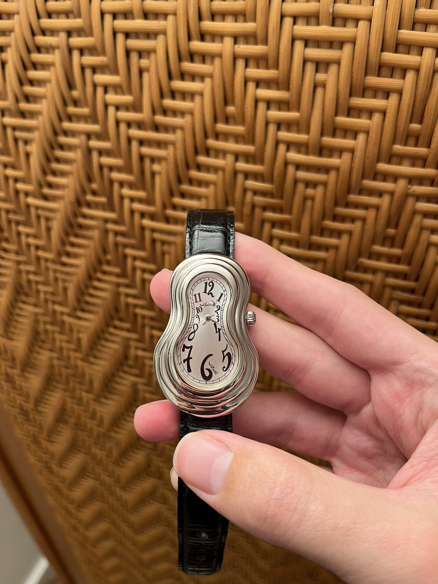 HypnoticMoment's tweet photo. - A vendre -
Rare Montre Softwatch - Salvator Dali - by Demart. ⌚️
Soyez vifs ! Il n’y en à pas deux comme celle-ci et ce n’est pas une Exaequo !
Infos & Prix en MP 📩
#Softwatch #salvatordali #demart https://t.co/vnCQ9LSsy7