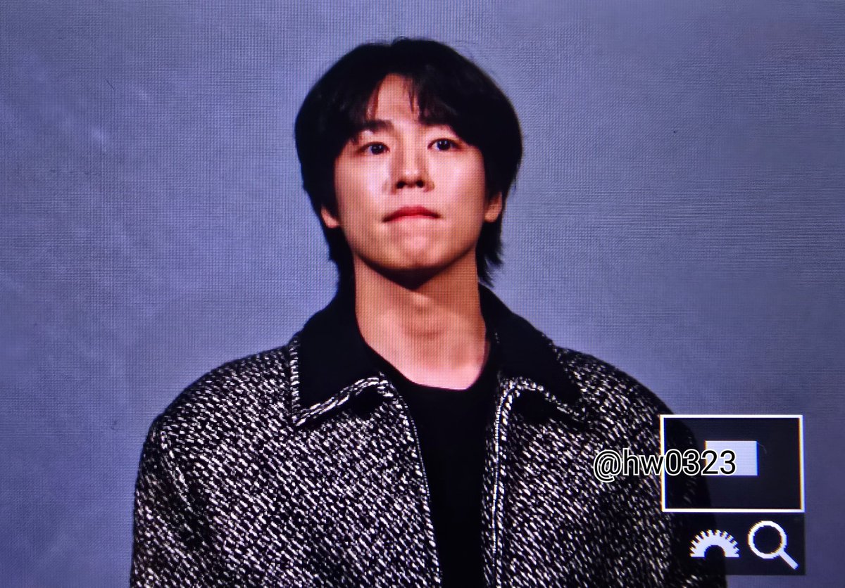 hw0323's tweet photo. 241207 #원정빌라

어떻게 사람이 아기 강아지

#이현우 #LeeHyunwoo https://t.co/AuPOJ2CWH1