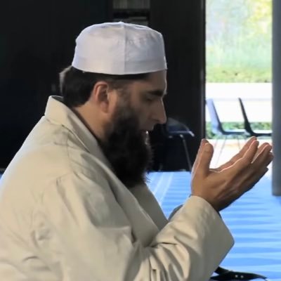 aishzooni18's tweet photo. #7thDecember 
There is no one like you ..❣️ 
@JunaidJamshedPK 
@WaseemBadami @_ayeshaHameed @HumayunJamshed @ArsalGee @zimalzoha @AbeehaFatima202 https://t.co/1Zr0WUtTbQ