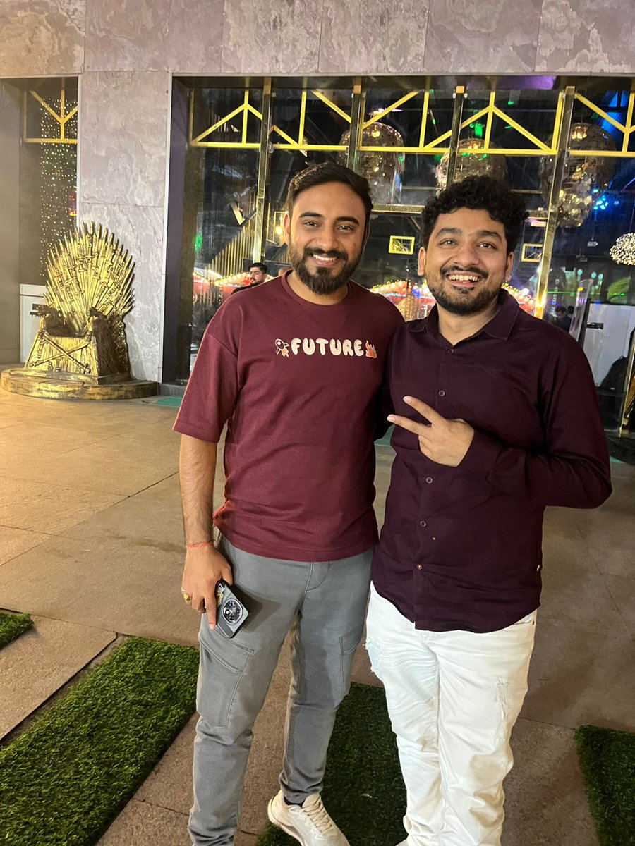 Dhruv4Ai's tweet image. Wrapping up India Blockchain Week 2024 on a high note!
Had amazing discussions with Representative of Koinbx , ICP , Republic of Liberland, and Yuvank (CEO of Sifra) on driving innovation in AI and Web3.
Excited for Neurolov's journey in decentralized tech!
#AI #IBW2024 #web3