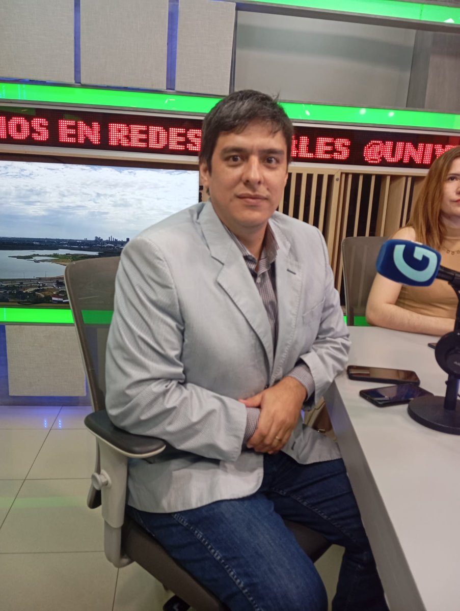 Universo970py's tweet image. #EnEstudios | Hoy nos acompañan en 🤩 &quot;El Crédito no es un monstruo, es tu mejor aliado&quot;: Luis Reyes, gerente Comercial de Bicsa; Mario Balbuena, director de Relaciones Interinstitucional y Gubernamentales de la Municipalidad de Asunción; y Gabriel Chamorro, gerente de Tecnología…