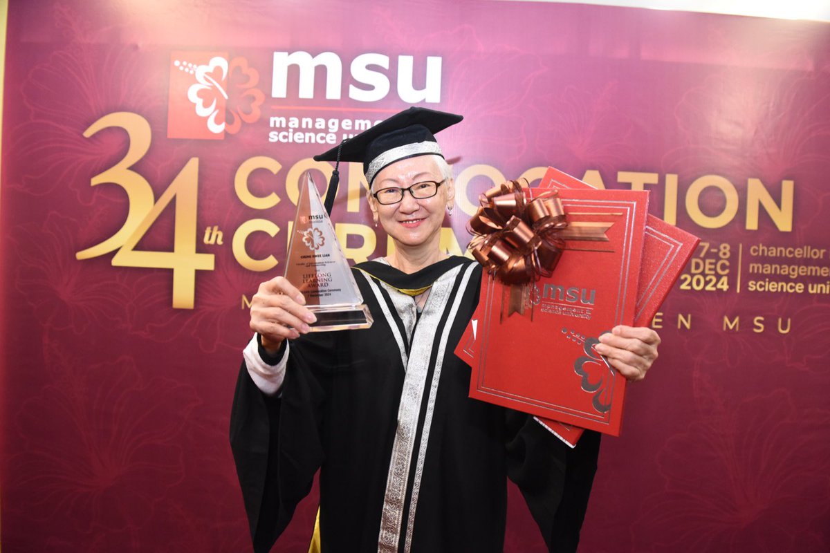 MohdShukriYajid's tweet photo. Congratulations to Chung Hwee Lian from the Diploma in Games Design and Animation programme for being the first recipient of the Lifelong Learning Award, in conjunction with @MSUmalaysia 34th Convocation. You've done well, keep inspiring others to strive and be excellent https://t.co/3Hvnx7NdFa