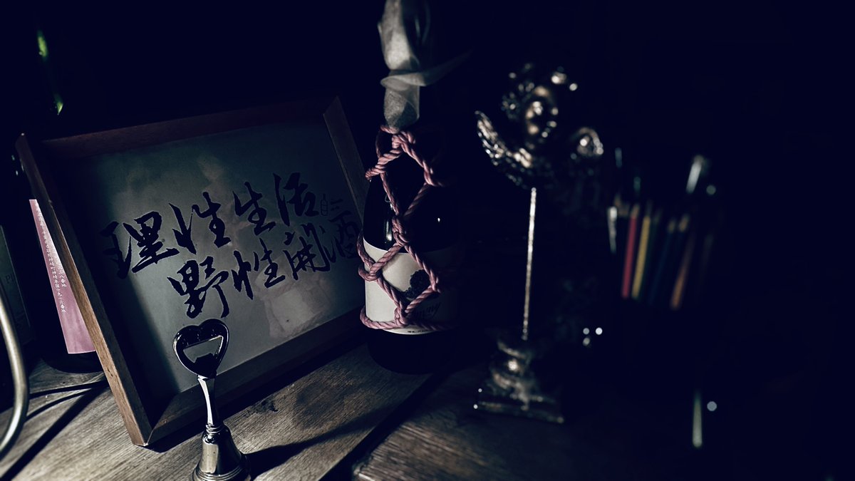1987soulcb's tweet photo. 時光跌跌撞撞 季節來來往往
🎄月 鈴兒響叮噹 #K9 #肉玩具 #反差 #羞辱 #熟女 #母狗  #SM #乱伦 #SP #骚货 #大学生 #肉便器 #健身婊 #调教 #自慰 #性奴 #性瘾 #少妇 #人妻 #私房 #约拍 https://t.co/NbGDBGgtom