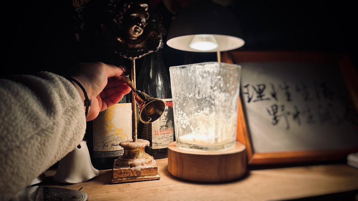 1987soulcb's tweet photo. 時光跌跌撞撞 季節來來往往
🎄月 鈴兒響叮噹 #K9 #肉玩具 #反差 #羞辱 #熟女 #母狗  #SM #乱伦 #SP #骚货 #大学生 #肉便器 #健身婊 #调教 #自慰 #性奴 #性瘾 #少妇 #人妻 #私房 #约拍 https://t.co/NbGDBGgtom