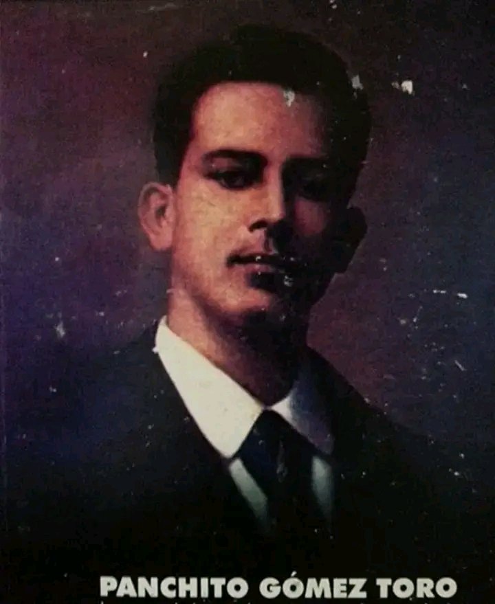 Roilancu1's tweet photo. Hoy evocamos a #Maceo y al joven de 20 años que defendió su cuerpo sin vida y cayó combatiendo heroicamente junto a él, el 7 de diciembre de 1896. El hijo de Gómez, el discípulo de #Martí. 
#CubaViveEnSuHistoria 
#EsTuPlaza
#LaHabanaViveEnMí
#Cuba https://t.co/nCX9qKlwiP