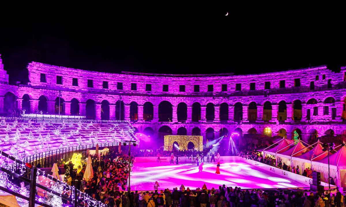 Započeo je Advent u pulskoj Areni. Vidimo se!
adventupuli.hr/nestvarni-priz…