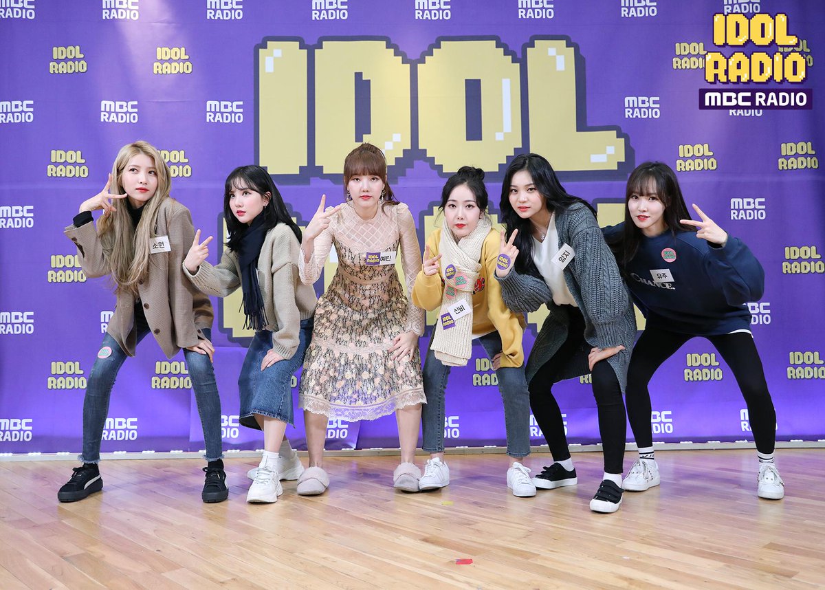 gfriend_theluv's tweet photo. 여자친구 산악회 https://t.co/efLUnT1Plb