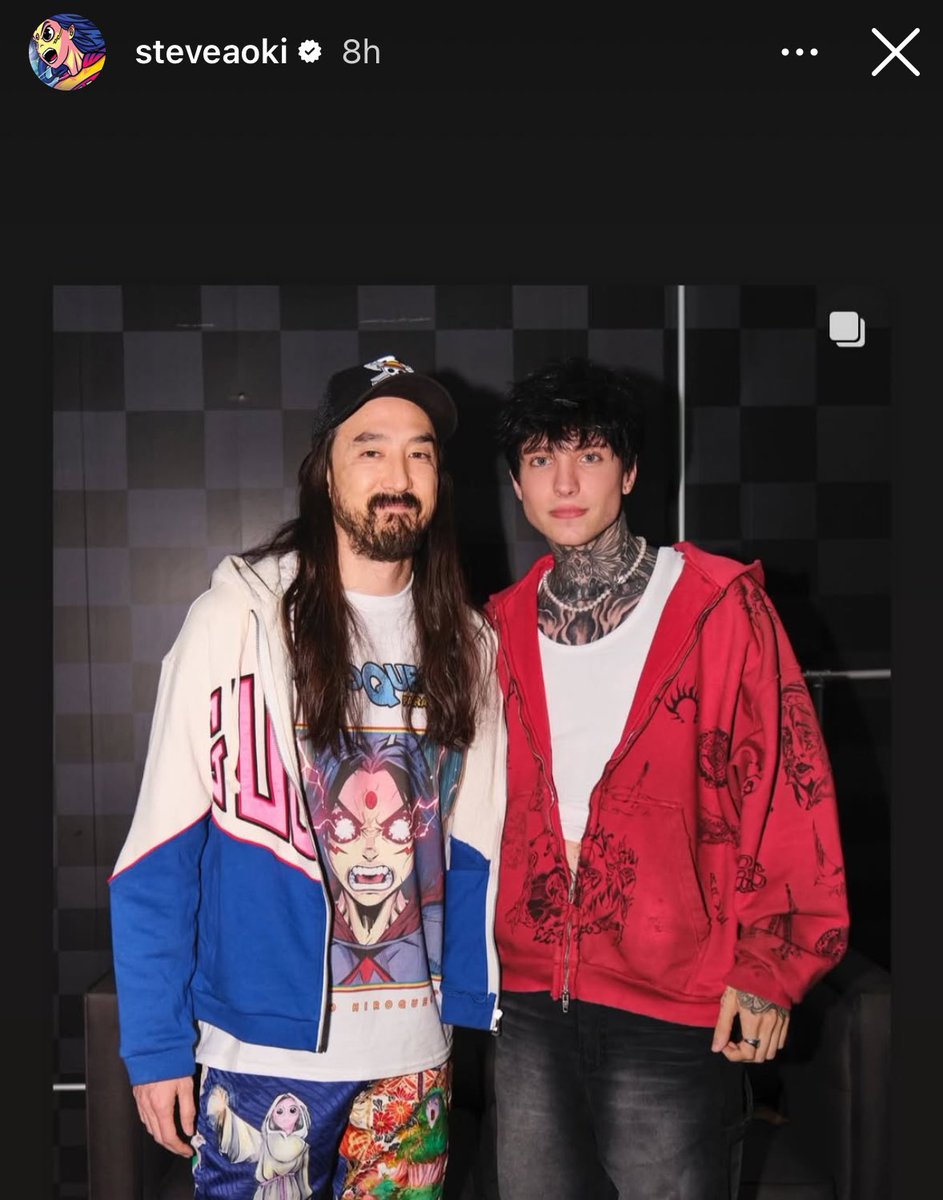 xCryUpdates_'s tweet image. 📲📢 | Cry aparece en las historias de Steve Aoki en Instagram.