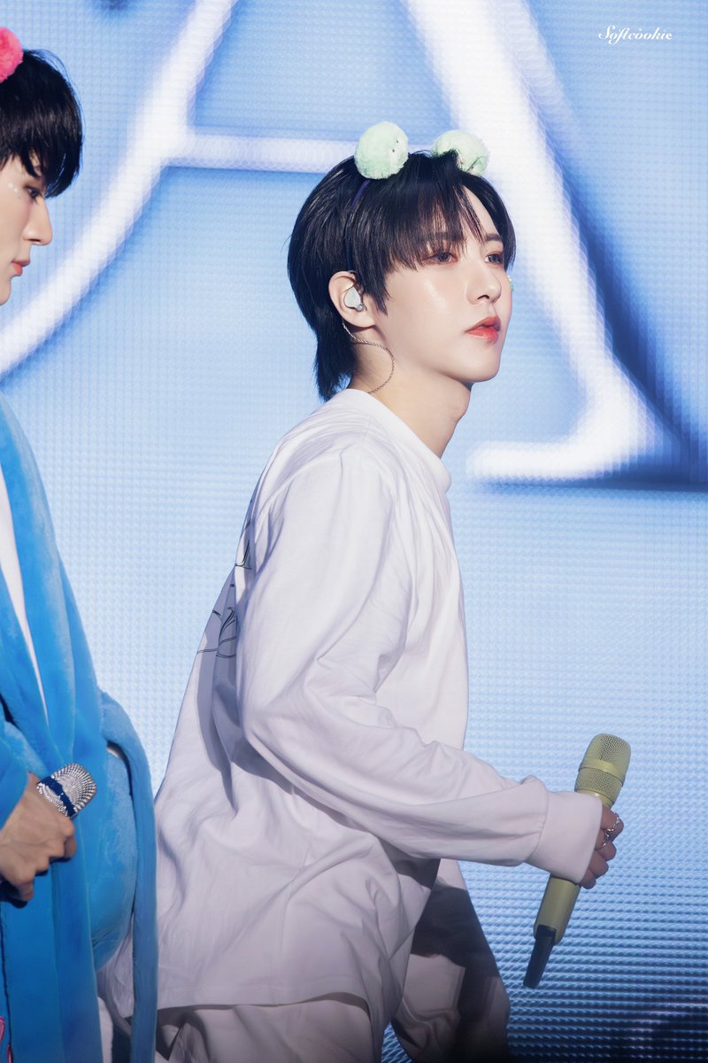 Softcookiee323's tweet photo. 241201 The Dream Show 3 Finale in Seoul 

#仁俊 #RENJUN #런쥔 #NCTDREAM https://t.co/K91fDarMAM