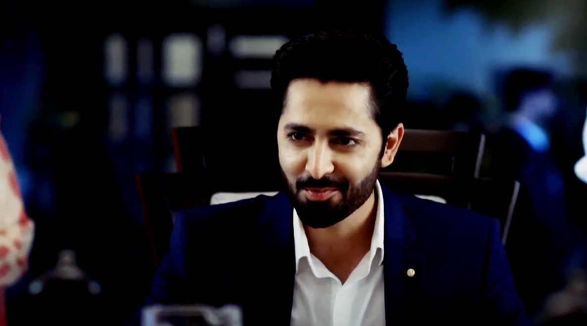 danibaflower's tweet photo. 🔥 T E N S I O N 🔥
#Deewangi #DanishTaimoor #HibaBukhari https://t.co/h4nM2s75jT