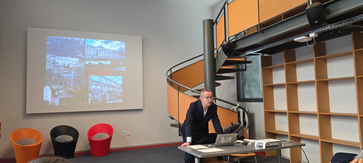 Conférence de <a href="/Offenstadt/">Nicolas Offenstadt</a> sur l'histoire de l'abandon en préambule à notre AG annuelle de notre régionale <a href="/APHG_CA/">APHG Reims</a> 

<a href="/VBeaulande/">Véronique Beaulande</a> <a href="/APHG_National/">APHG</a>