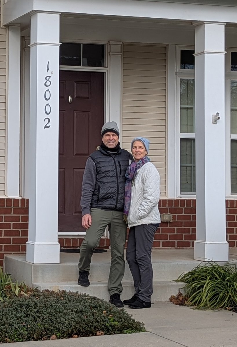 bioitbob's tweet photo. After 30 years and raising our kids in #PoolesvilleMD, we are moving to the West Coast to live near the grandbaby. I will post pics as we travel cross country. https://t.co/7f8lCE5ZcM