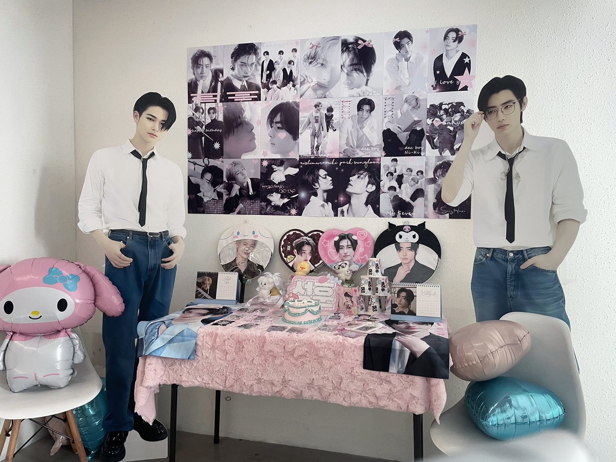 bleeidee's tweet photo. ┊        ┊       ┊       ♡        ┊ 
┊        ┊       ┊                ˚  ♡
┊        ┊       ♡       ⋆             +      
♡    ⋆  ┊    .              🍧
     +     ♡.        🎂.            

 #LetsWalkWithHoonKi_Eternity https://t.co/7TzM74YVxL