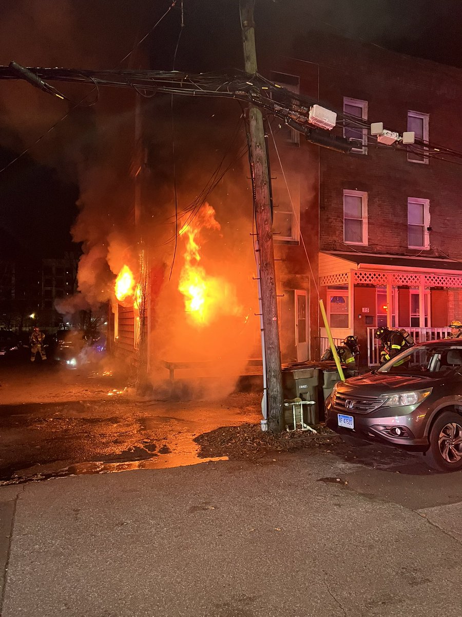 Stamford Fire tweet media