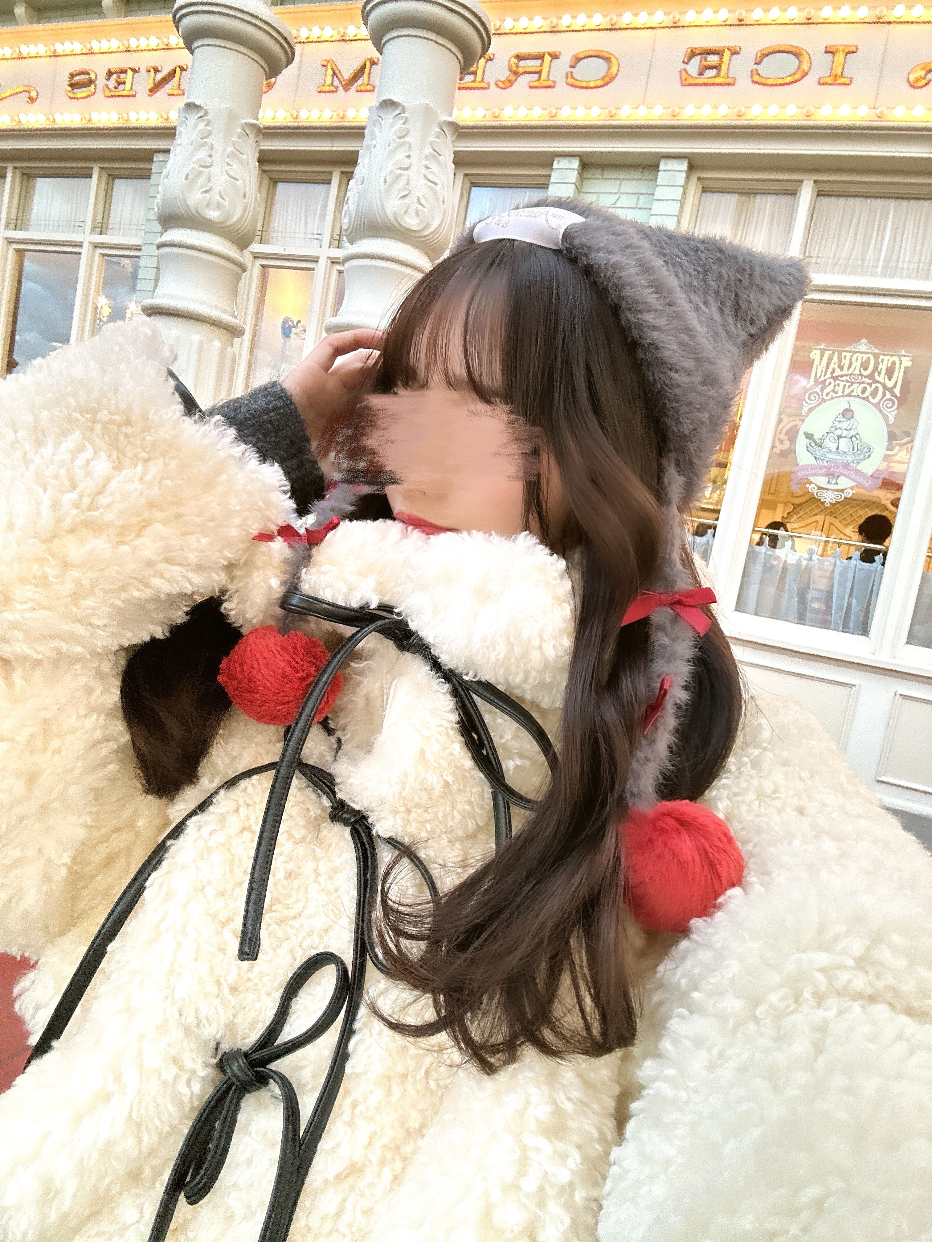 ディズニー おしゃれキャット ニット帽 東京ディズニーリゾート「マリー」主役のグッズ、ポンポン付き猫