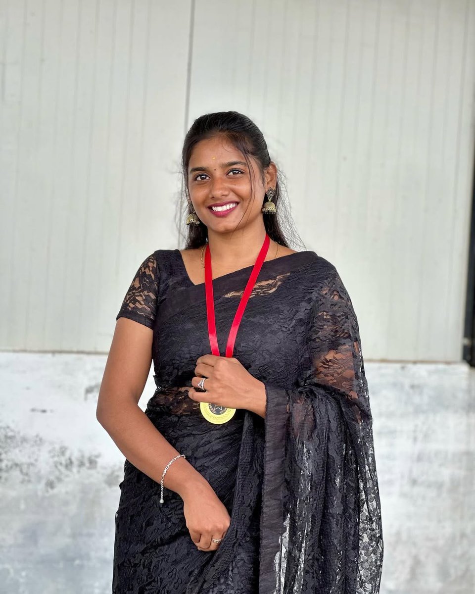 TheSTRArmy's tweet photo. நேற்று நடந்த காயத்தை எண்ணி நியாயத்தை விடாலாமா

💎 https://t.co/DHELDNWpZL