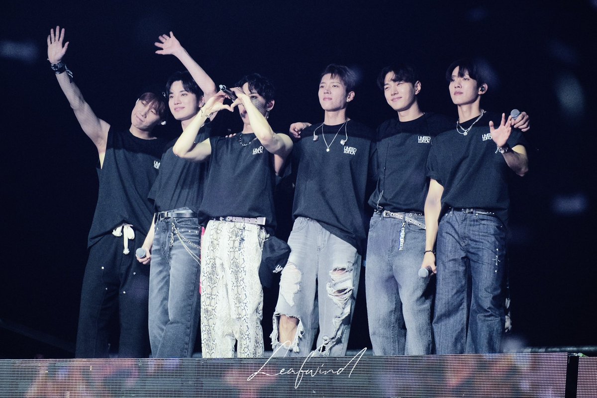 yuuuuu001118's tweet photo. 241207 INFINITE LIMITED EDITION
15TH ANNIVERSARY CONCERT

#남우현 #우현 #인피니트 #INFINITE #woohyun #namwoohyun #엘 #명수 #김명수 #myungsoo #ミョンス #金明洙
#성규 #김성규 #KIMSUNGKYU
#이성열 #성열 #SONGYEOL  #이성종 #성종쿨한 #동우 #장동우 https://t.co/jJWhiU3YnP