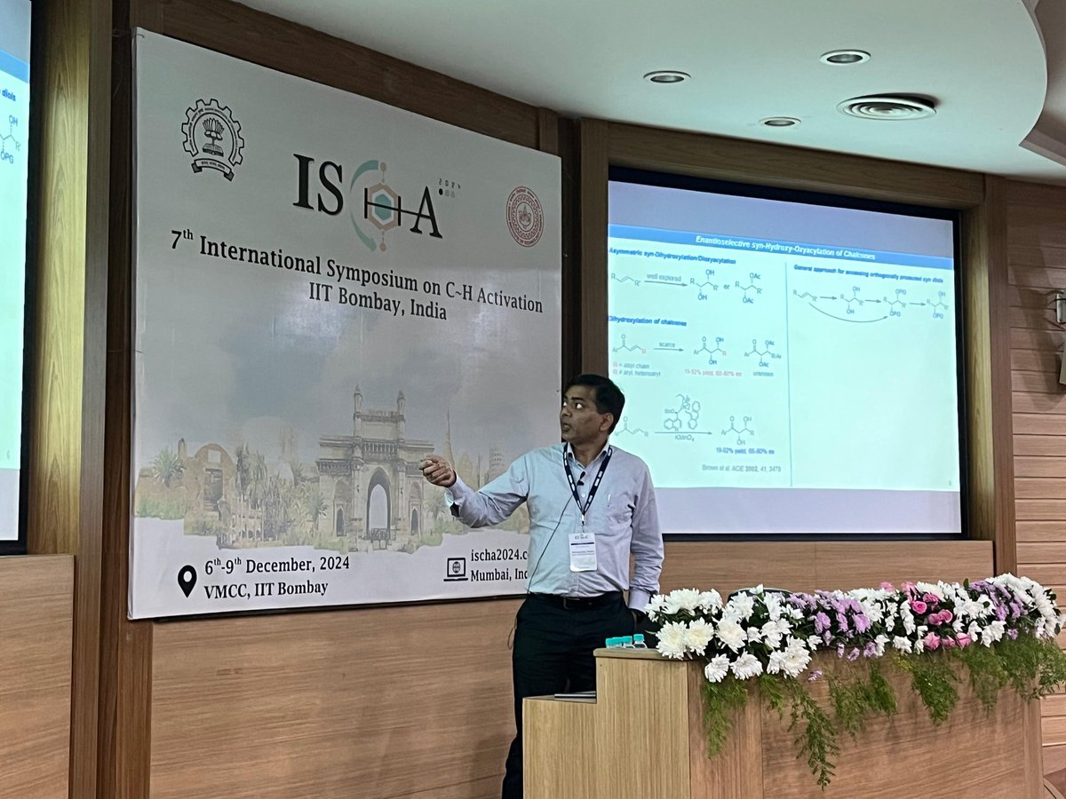 Wonderful lecture by Prof. <a href="/Bhoopendracbmr/">Bhoopendra Tiwari</a> from <a href="/cbmrofficial/">Centre of BioMedical Research, Lucknow</a> as he delves into  Iodine (III) catalysed stereoselective functionalisation of olefins for organic synthesis. #ischa2024 #hypervalentiodine