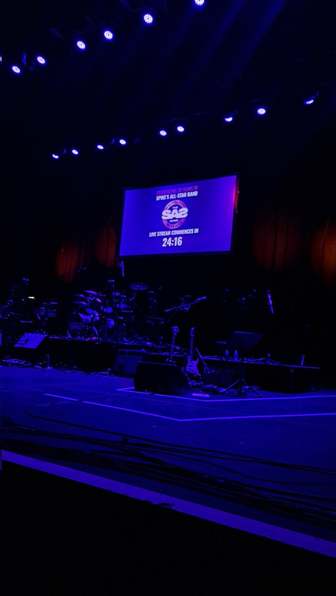 yuriyuri08no1's tweet photo. シークレットゲストに期待!!
Who will join in #sasband 30th anniversary show?? https://t.co/3gpEuXGdzb