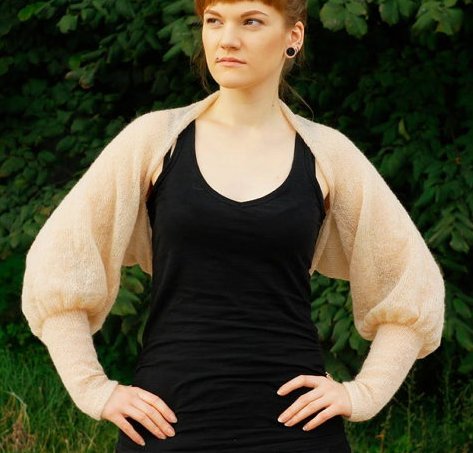 SuperSoftKnits's tweet photo. #WeddingBolero #shrug #CreamJacket #knit #mohairsilk #puffsleeve #bolero #BridalBolero #Shrug #Evening #dresscoverup #jacket #weddingsweater #handmadebolero #knittedbolero #BridesmaidCoverUp #WeddingJacket
https://t.co/9IFYU5Anir https://t.co/rI8FLrhRgG