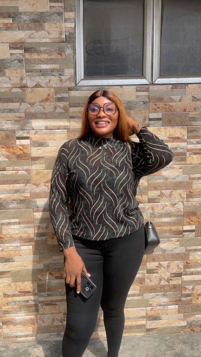 FellyPuppa's tweet photo. On a Sunny Saturday in Surulere! 
#Puppa https://t.co/DcqH2eJH16