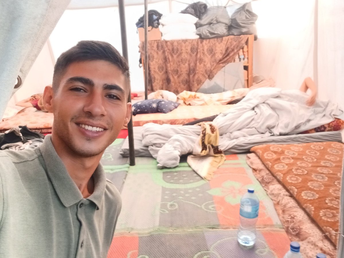 I'mtrying to survive with my family through this war!
My family consists of 7
I don't wanna lose any more.🤕
Help me to get out with my family and fulfill my dream.💔
Share it widely :)
I really need your help 🙏🏻🥹
gofund.me/205a8053